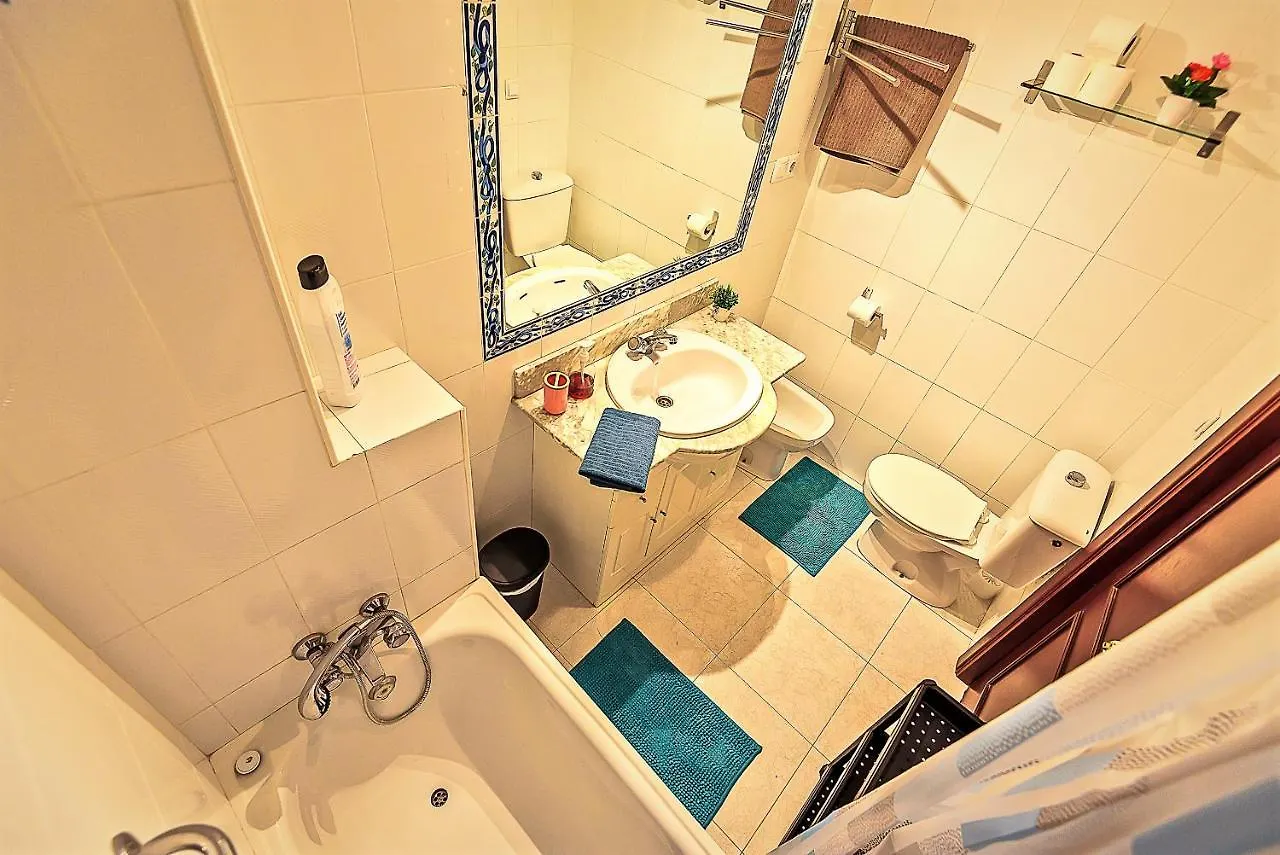 Misericordia Central 4-Bedroom Apartment With Lift El Puerto de Santa Maria